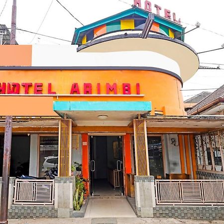 Spot On 91444 Hotel Arimbi Бандунг Екстер'єр фото